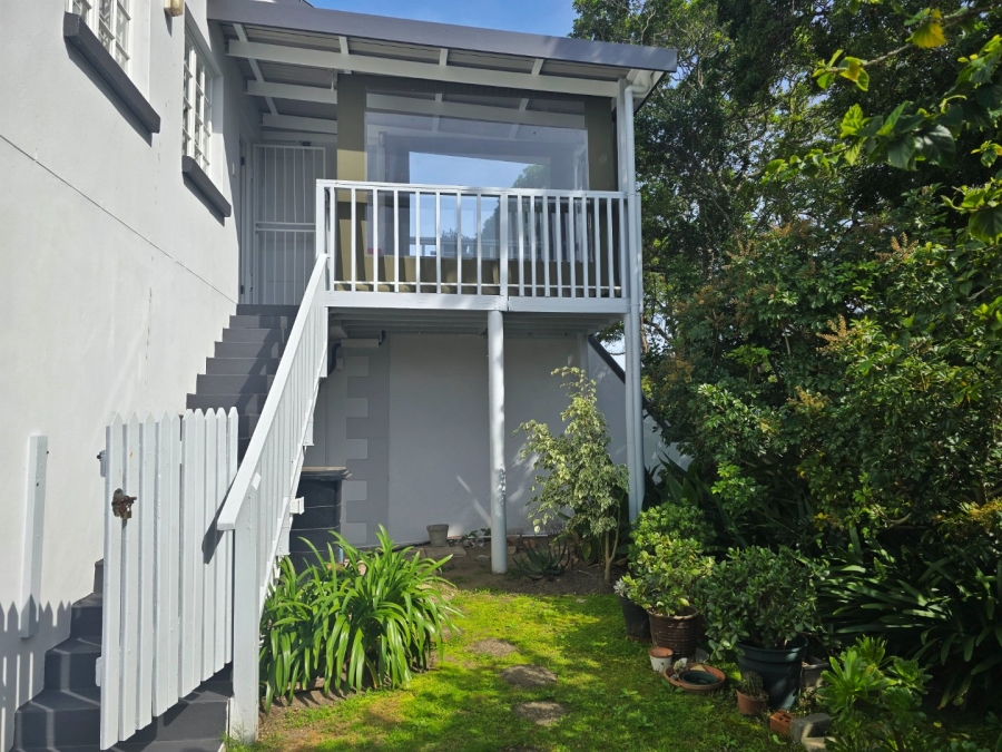 1 Bedroom Property for Sale in Sedgefield Central Western Cape